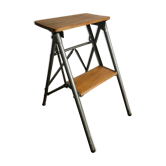 Stepladder, folding step