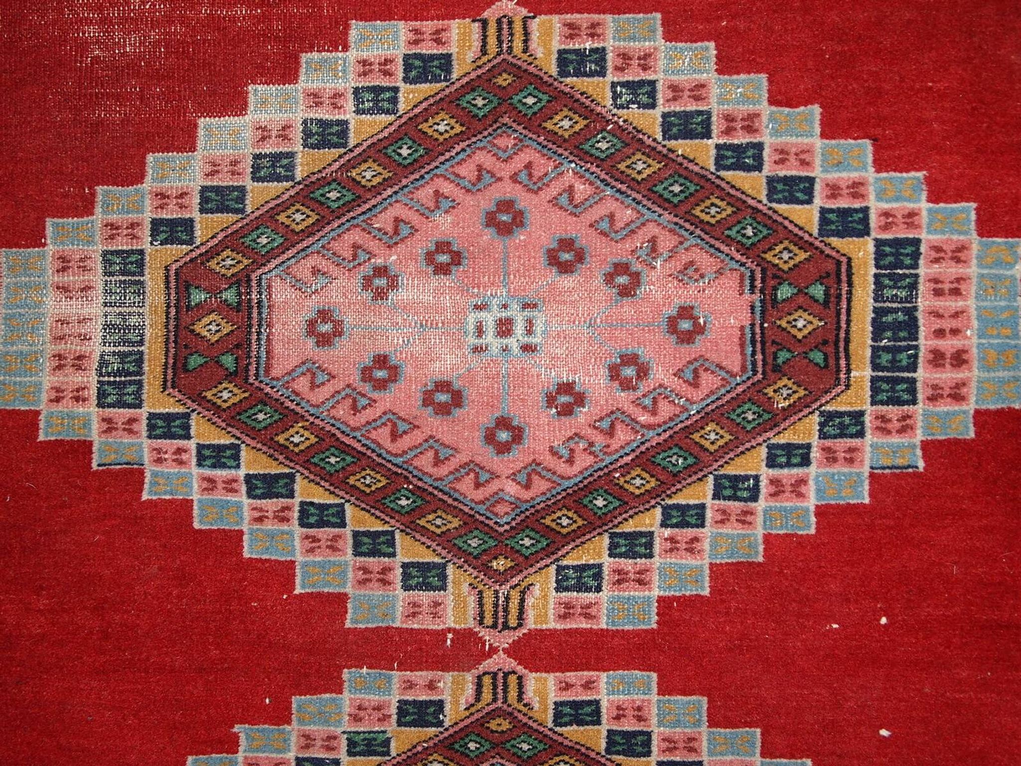 Tapis vintage fait main Bukhara ouzbek 128cm x 199cm (1960s)