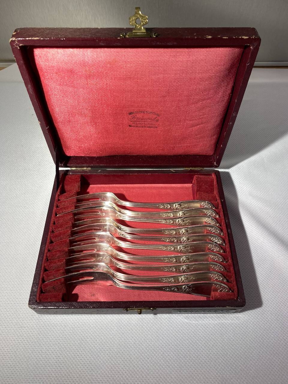 10 snail forks, rocaille model, Ercuis brand