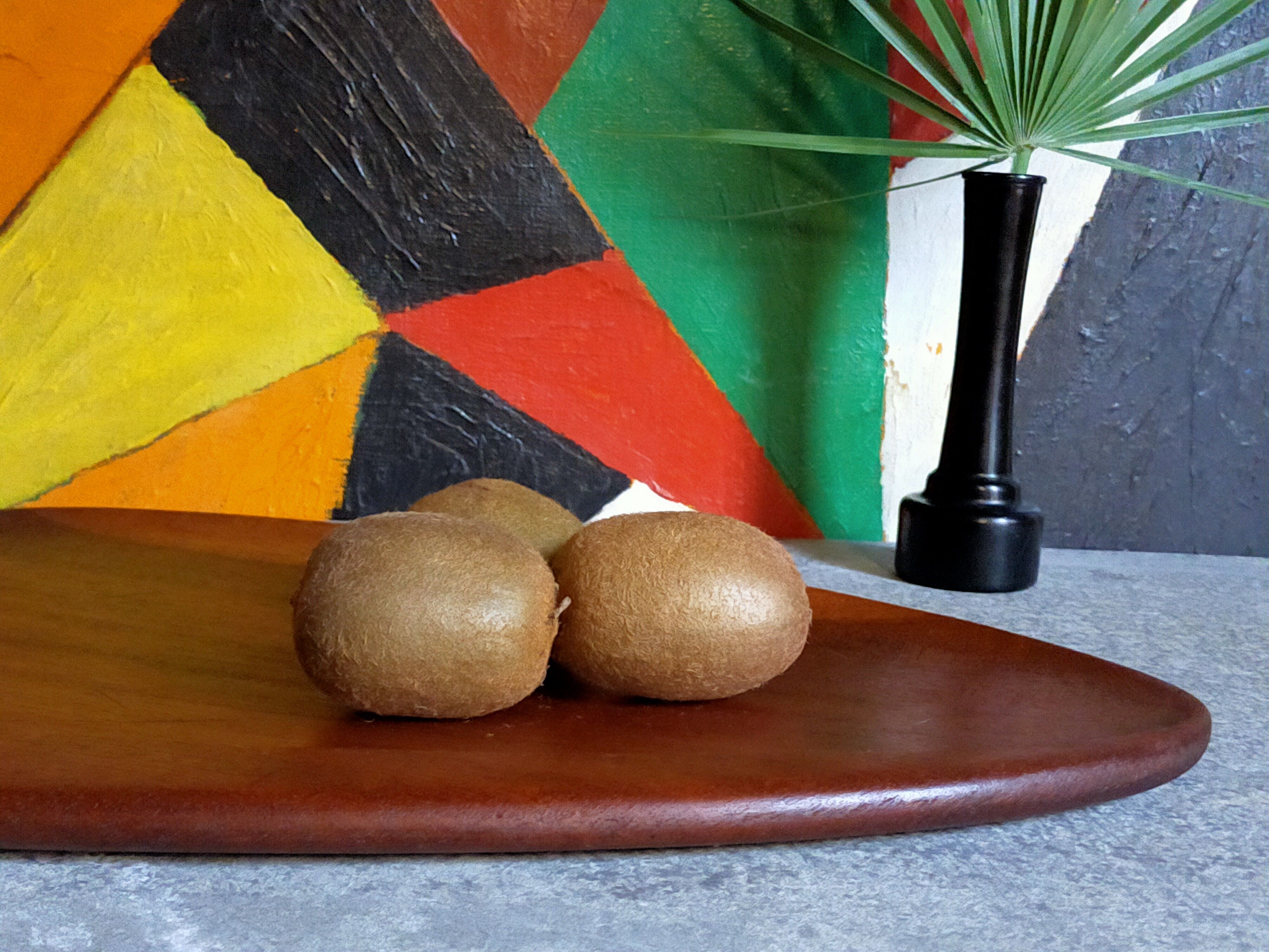 Scandinavian tray in solid teak free form 50s