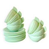 Tasses art déco en opaline verte