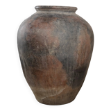Anaaj - Large Indian terracotta jar no. 1