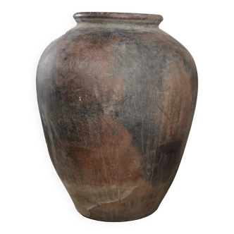 Anaaj - Large Indian terracotta jar no. 1