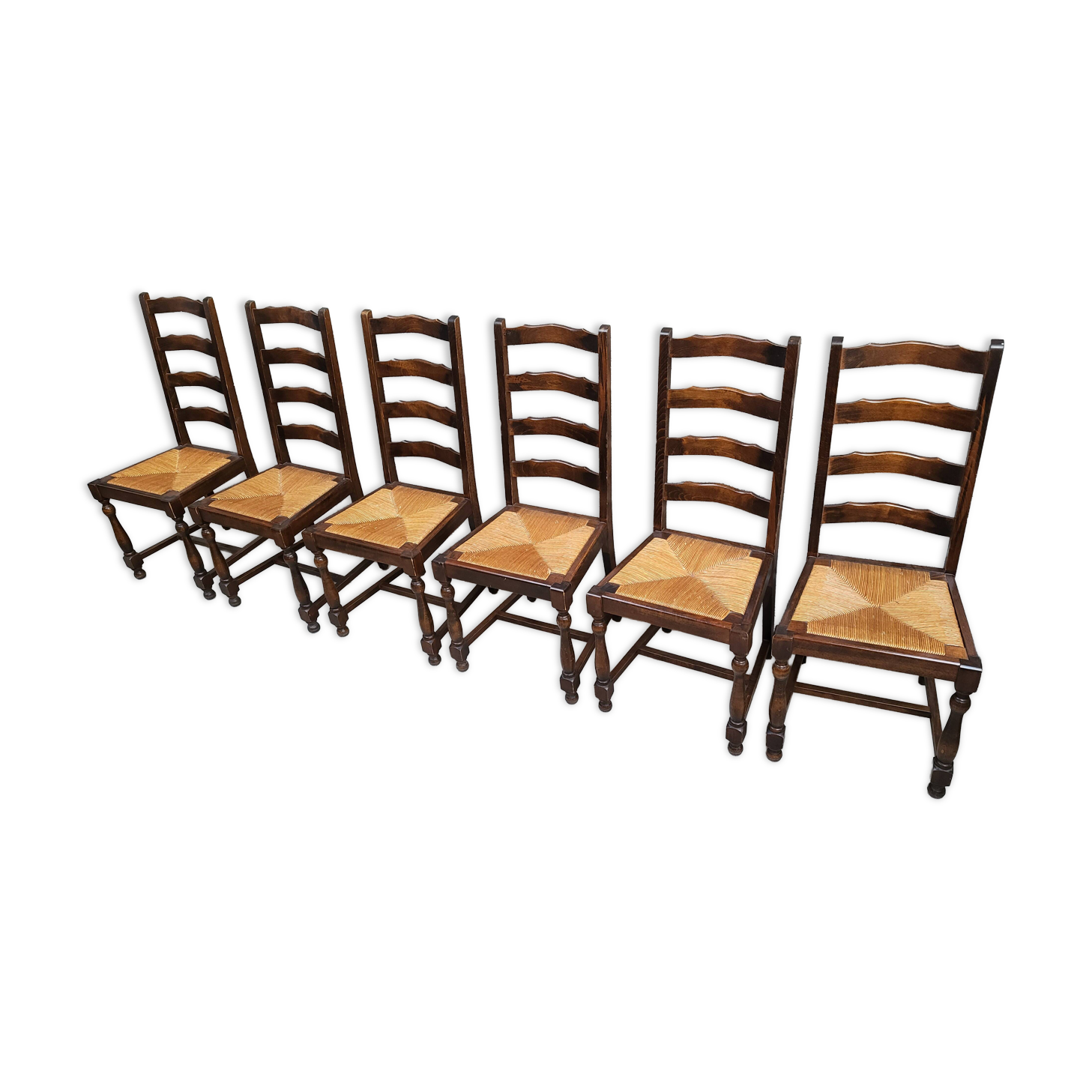 1 set of 6 solid wood chairs with straw seats – Rustic style