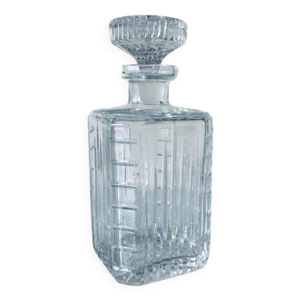 Carafe en cristal ciselé