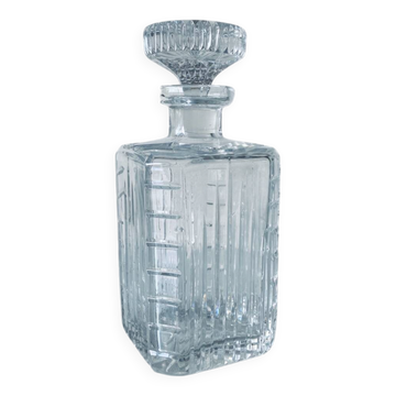Carafe en cristal ciselé