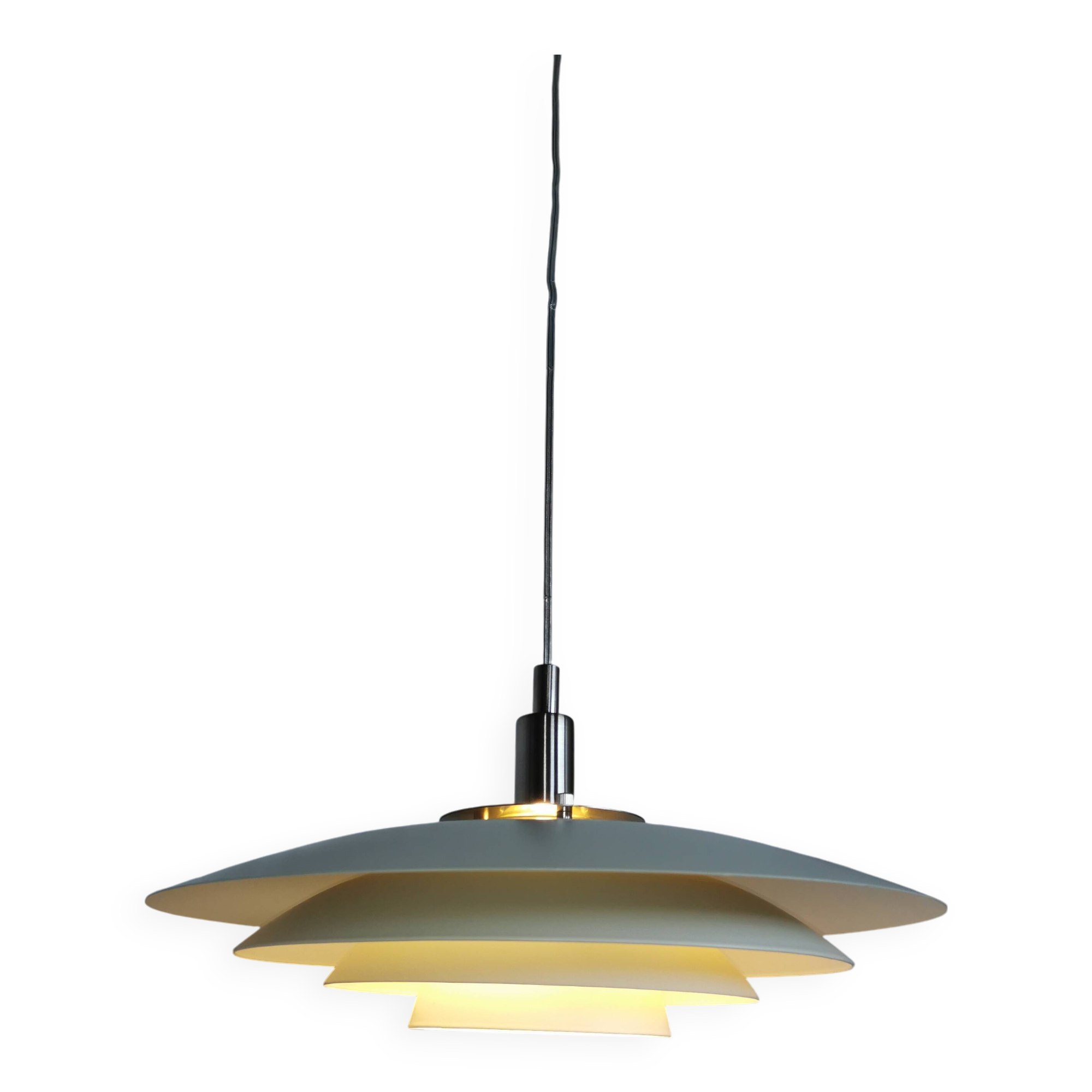 White pendant light, Scandinavian, space age, Poulsen style, 1990.