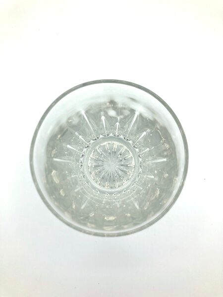 4 chiseled glass water glasses