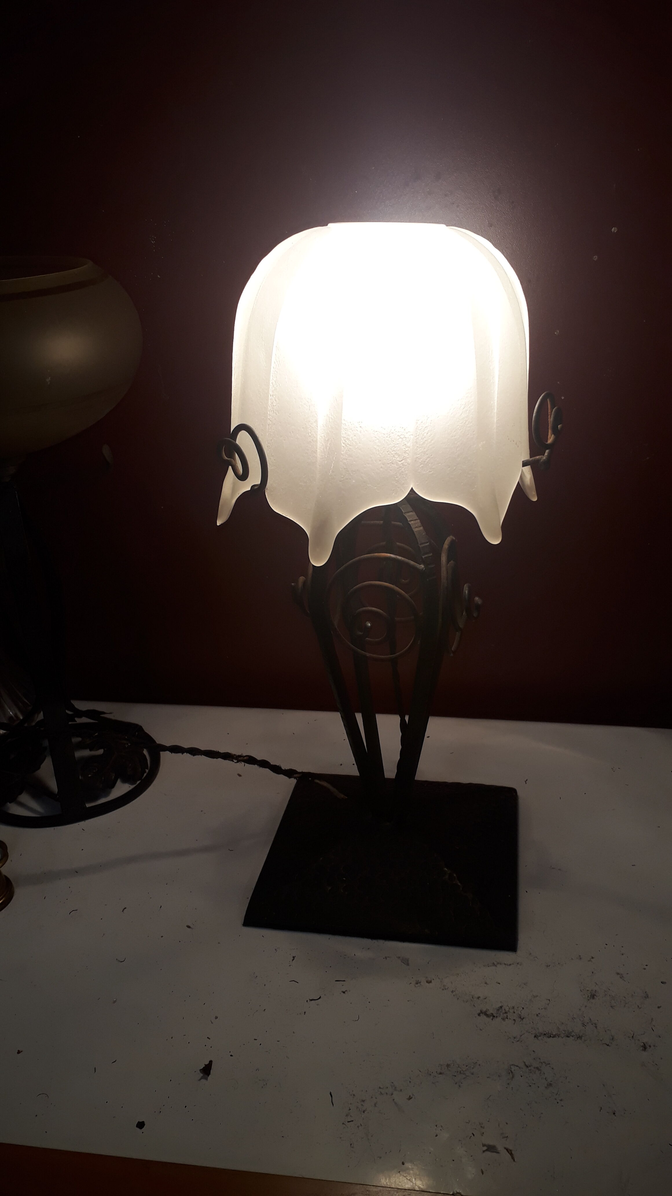 Art nouveau lamp / art deco wrought iron glass paste Degué ERA daum,muller