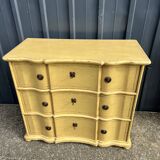Chest of drawers with three moving drawers