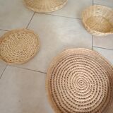Suite of 6 wicker baskets and trays