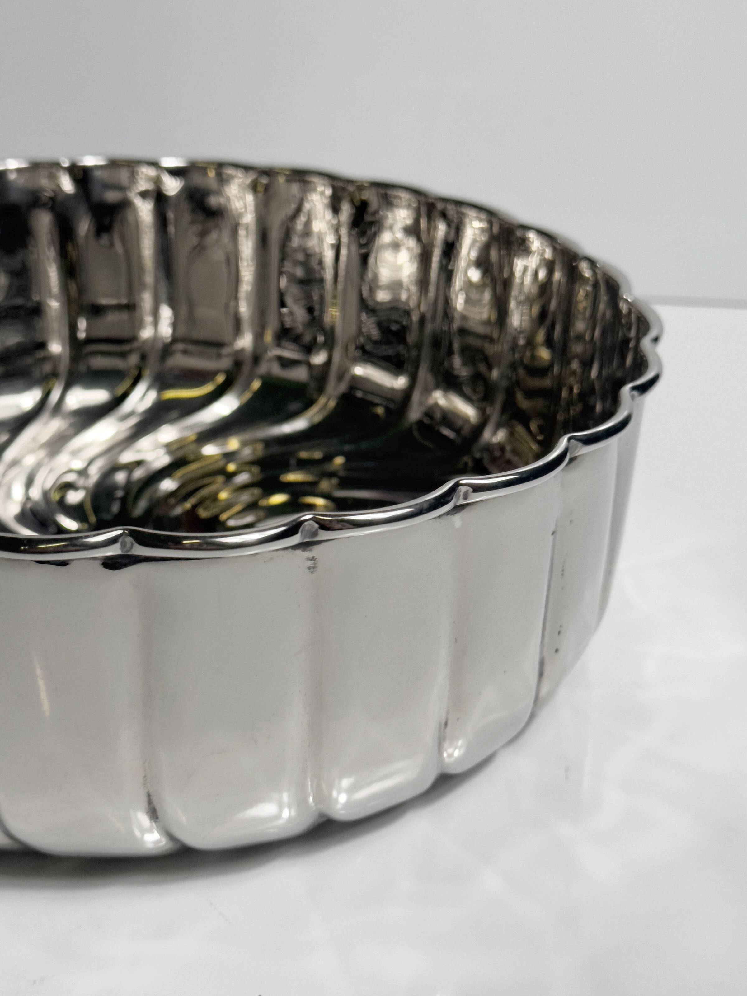 Italian silver plated bowl in spiral - 1980s