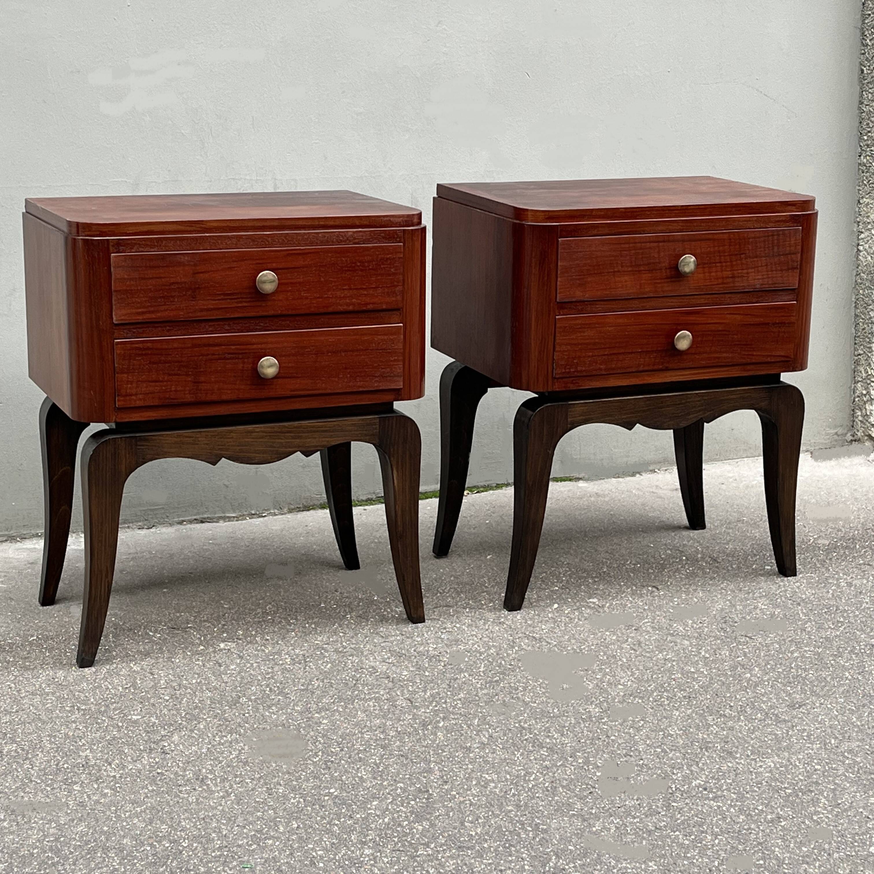 Pair of 1930s Art Deco bedside tables in rosewood.