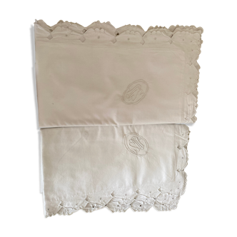 Lot de taies broderie MS