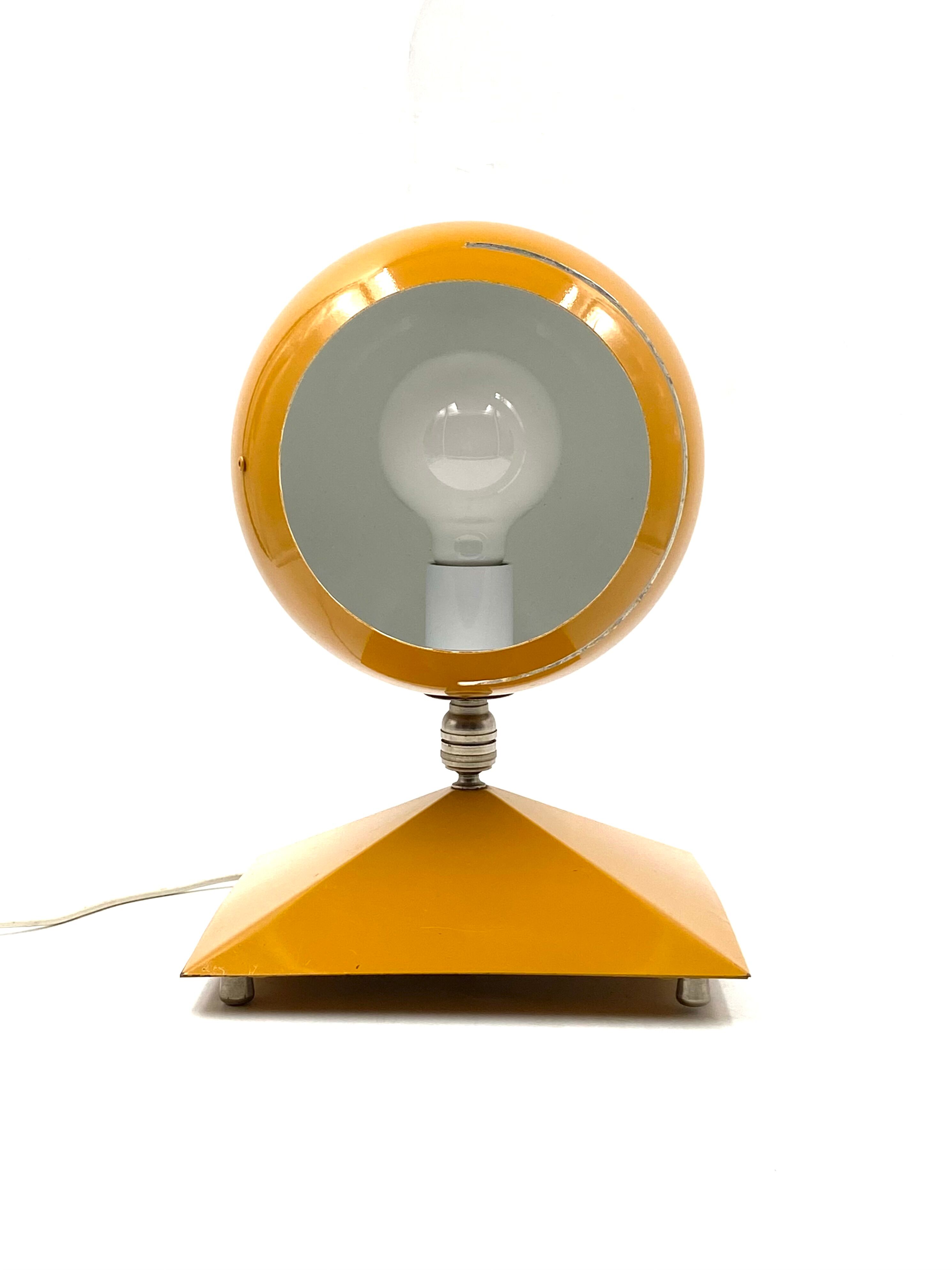 Space Age Eyeball Yellow Table lamp, Italy, 1970s