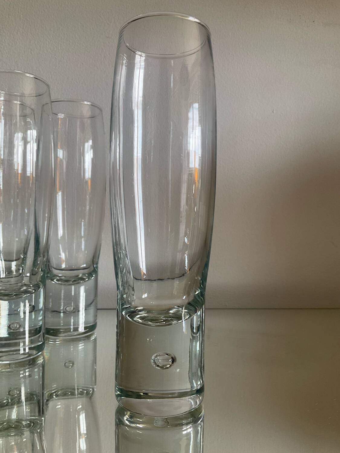 Set of 6 Kosta Boda sparkling champagne glasses from the 70s