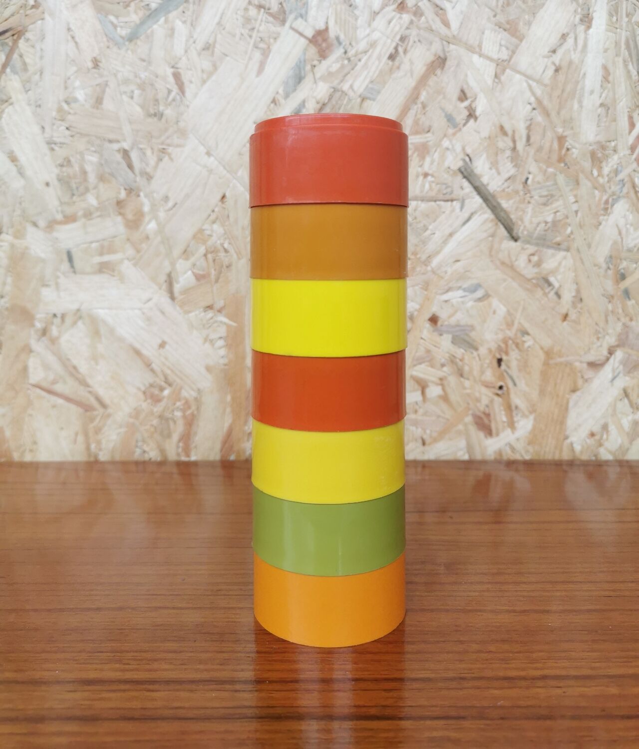 Set of 7 vintage Tupperware egg cups