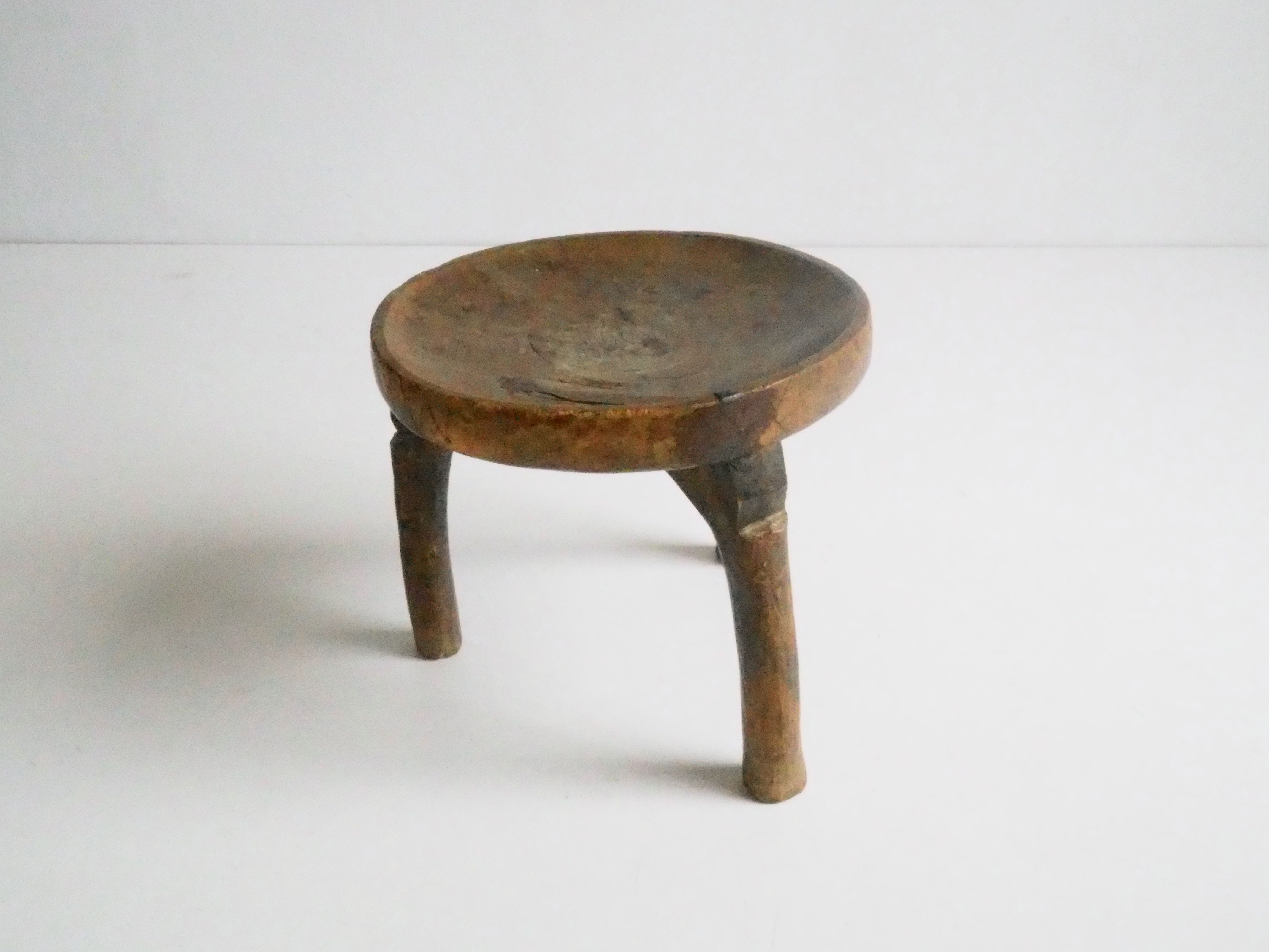 Wa-Hehe tribal carved tripod stool, Tanzania 1950s