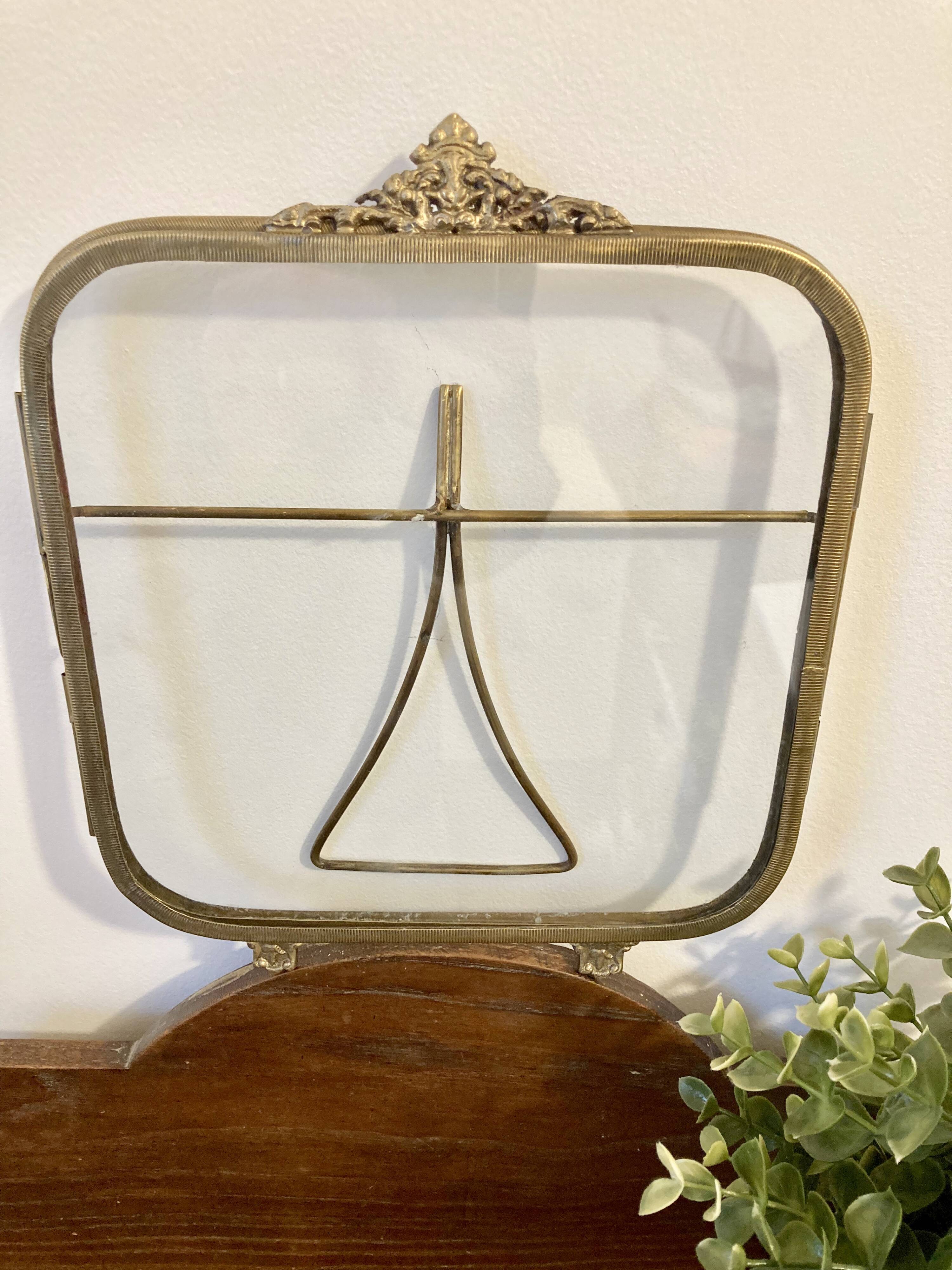 BRASS PHOTO FRAME