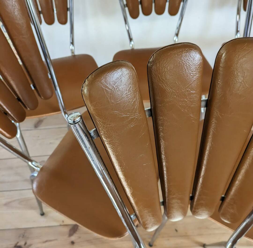 Suite of 6 “Petals” chairs circa 1970