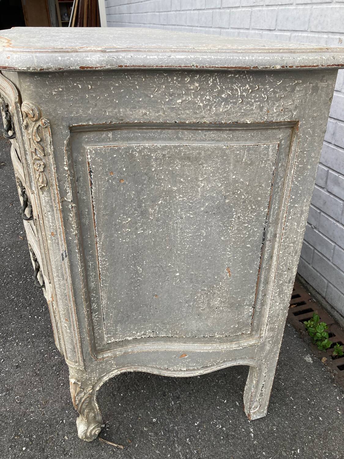 Ancienne commode Plateau en bois