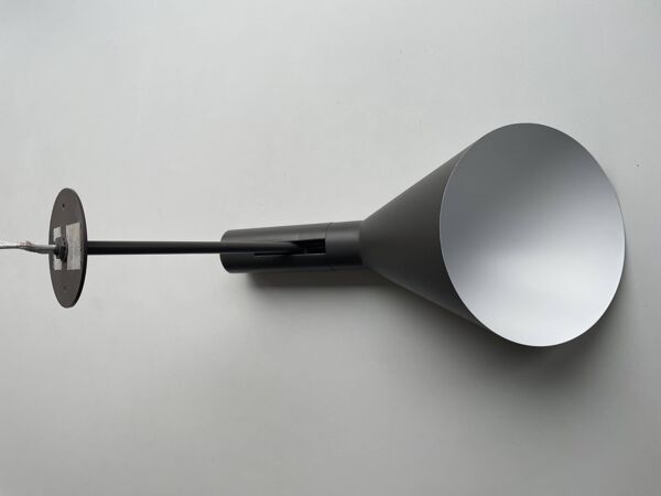 Applique murale Visor par Arne Jacobsen pour Louis Poulsen, 1957, Danemark
