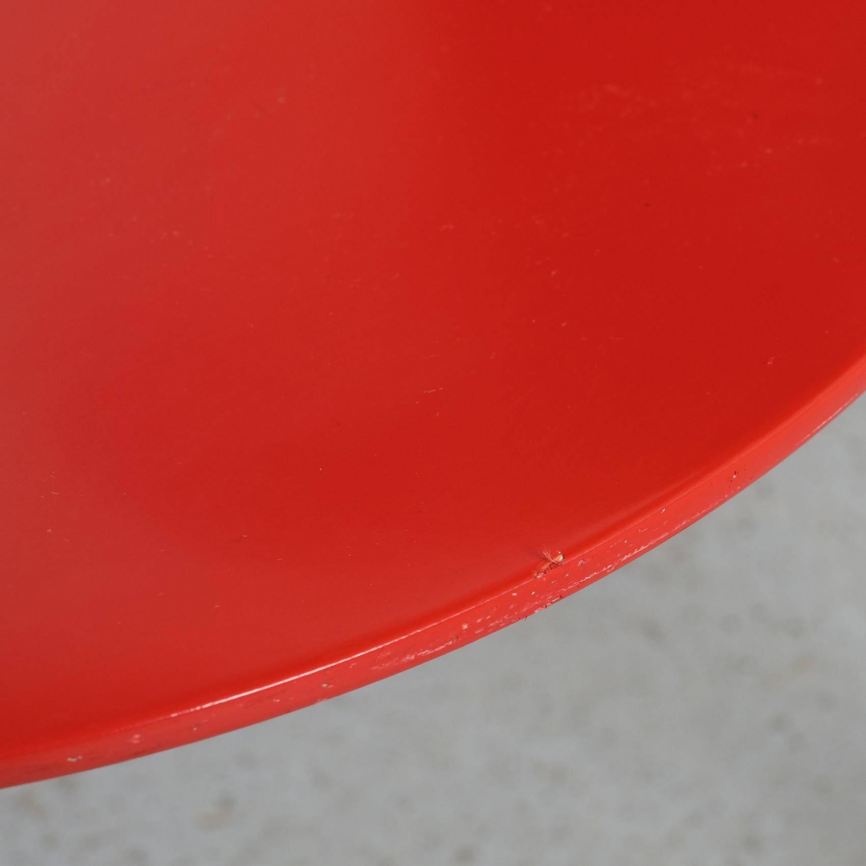 Ensemble de trois chaises "Fourmi", Arne Jacobsen, 1974