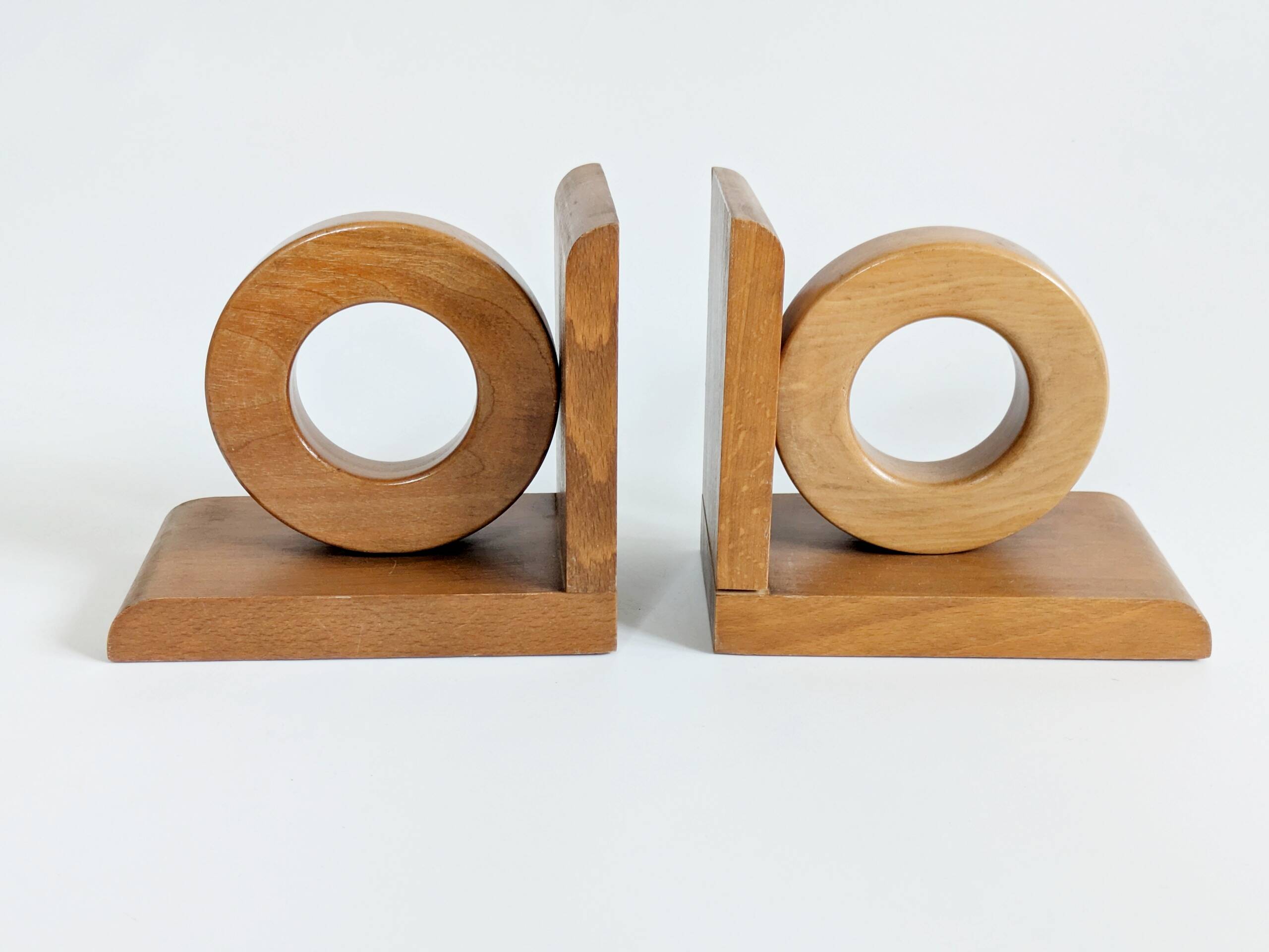 Vintage wooden bookends in Bauhaus mid-century minimalist style.
