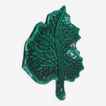 Vide poche en ceramique verte barbotine a ferlay vallauris, un petit eclat 17cm sur 14cm