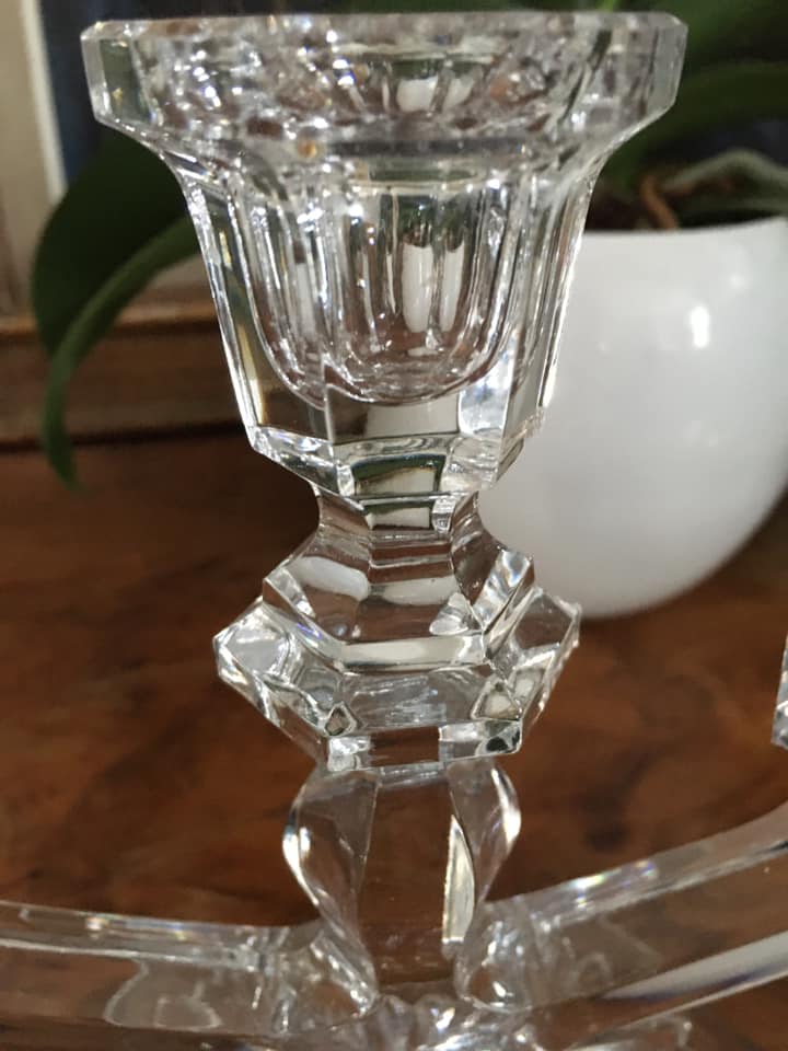 Three-pointed glass candlestick
