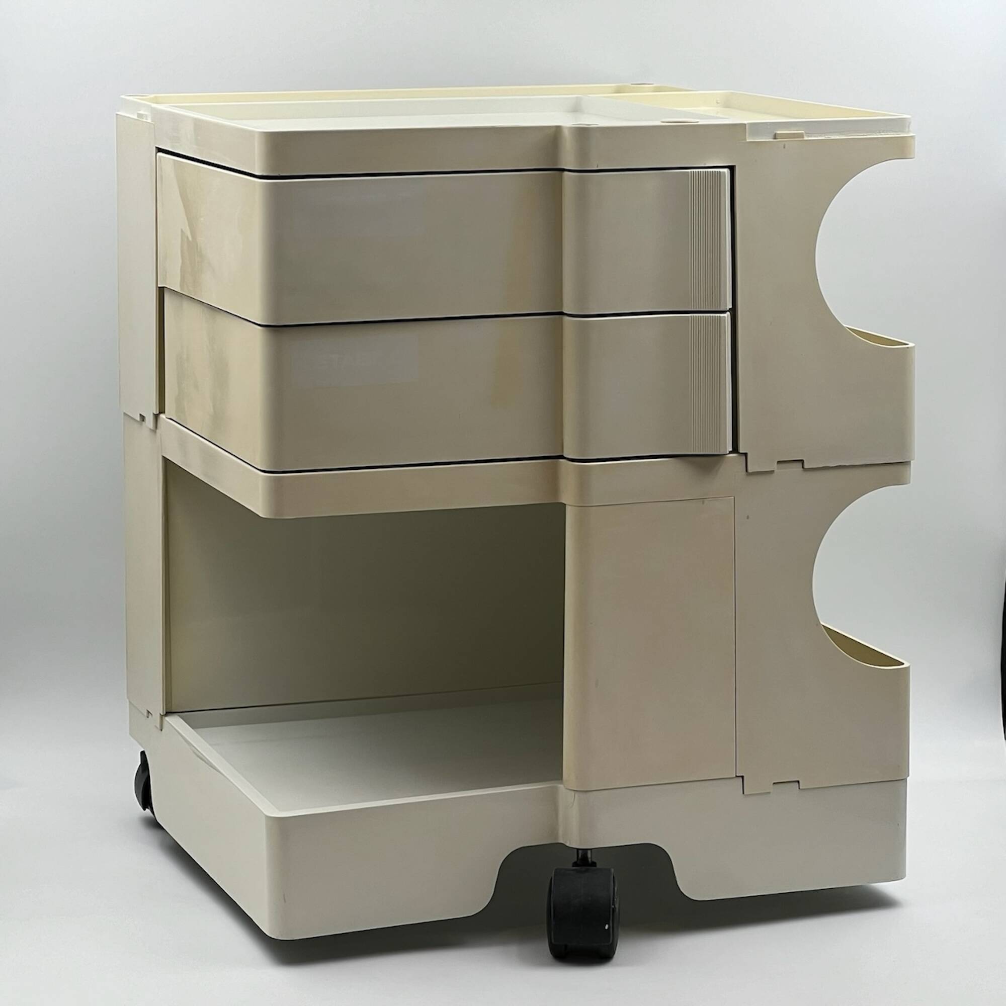 Iconic Boby Cart by Joe Colombo - Award Winning Space Age Wardrobe, 1970s
