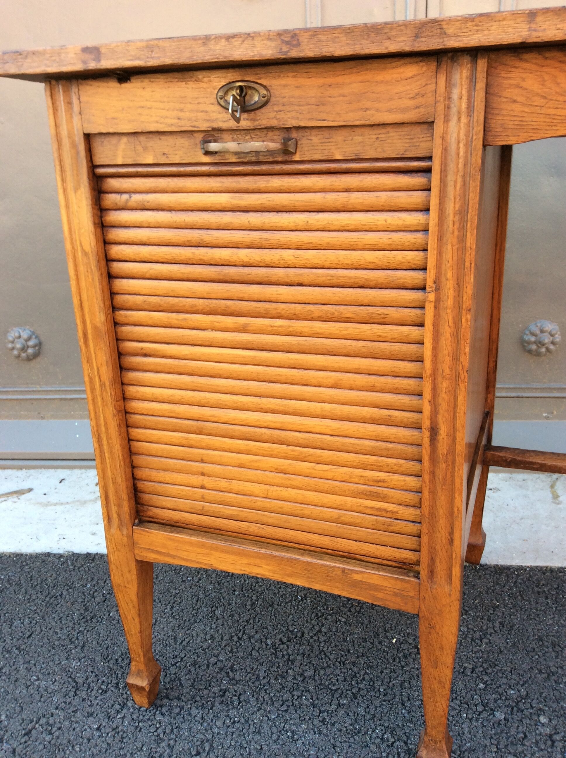 Oak curtain desk from the 1950s