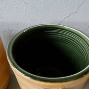 4 mugs Salins France, grès et émail vert