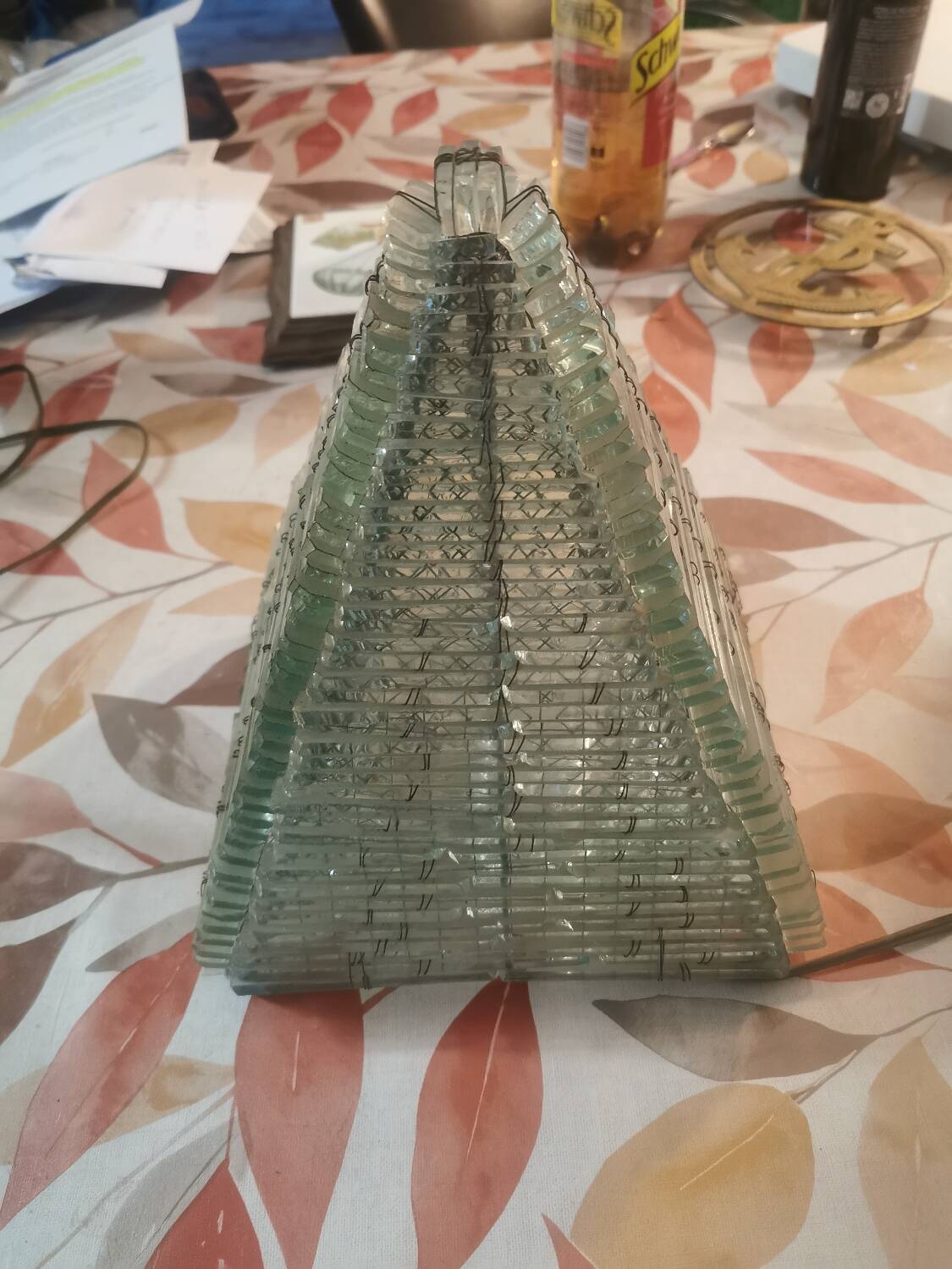 Pyramid lamp