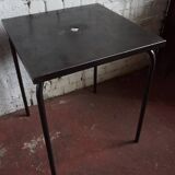 Metal table