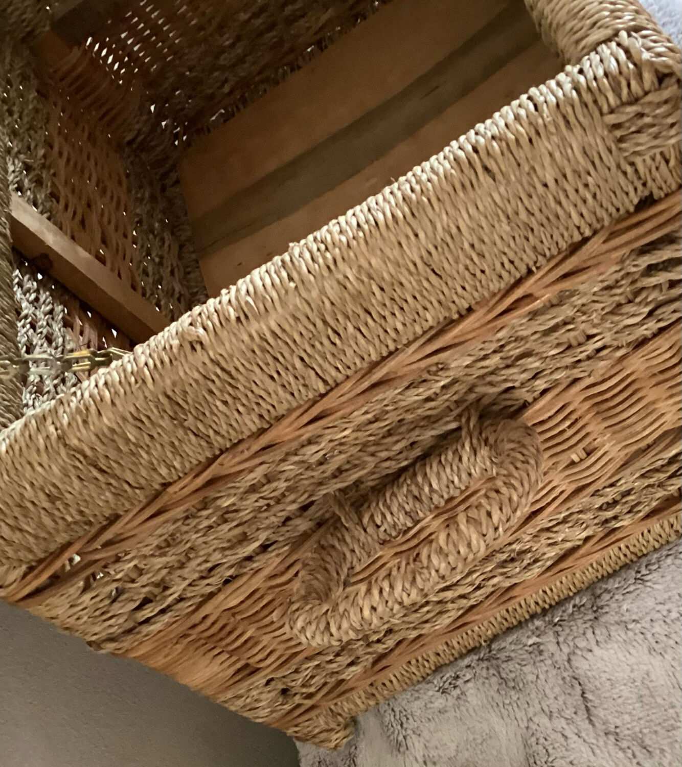 Coffre rotin et corde rafia structure bois - vintage