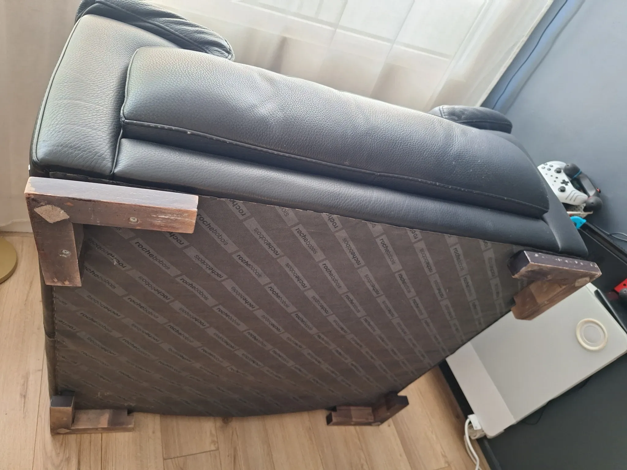 Black leather armchair Roche Bobois