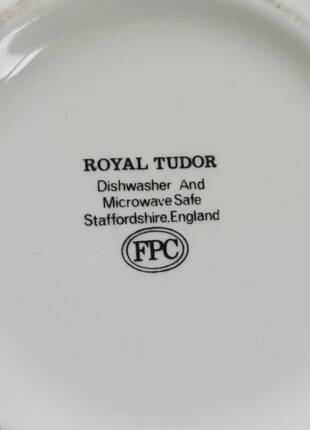 White and red Royal Tudor porcelain coffee pot