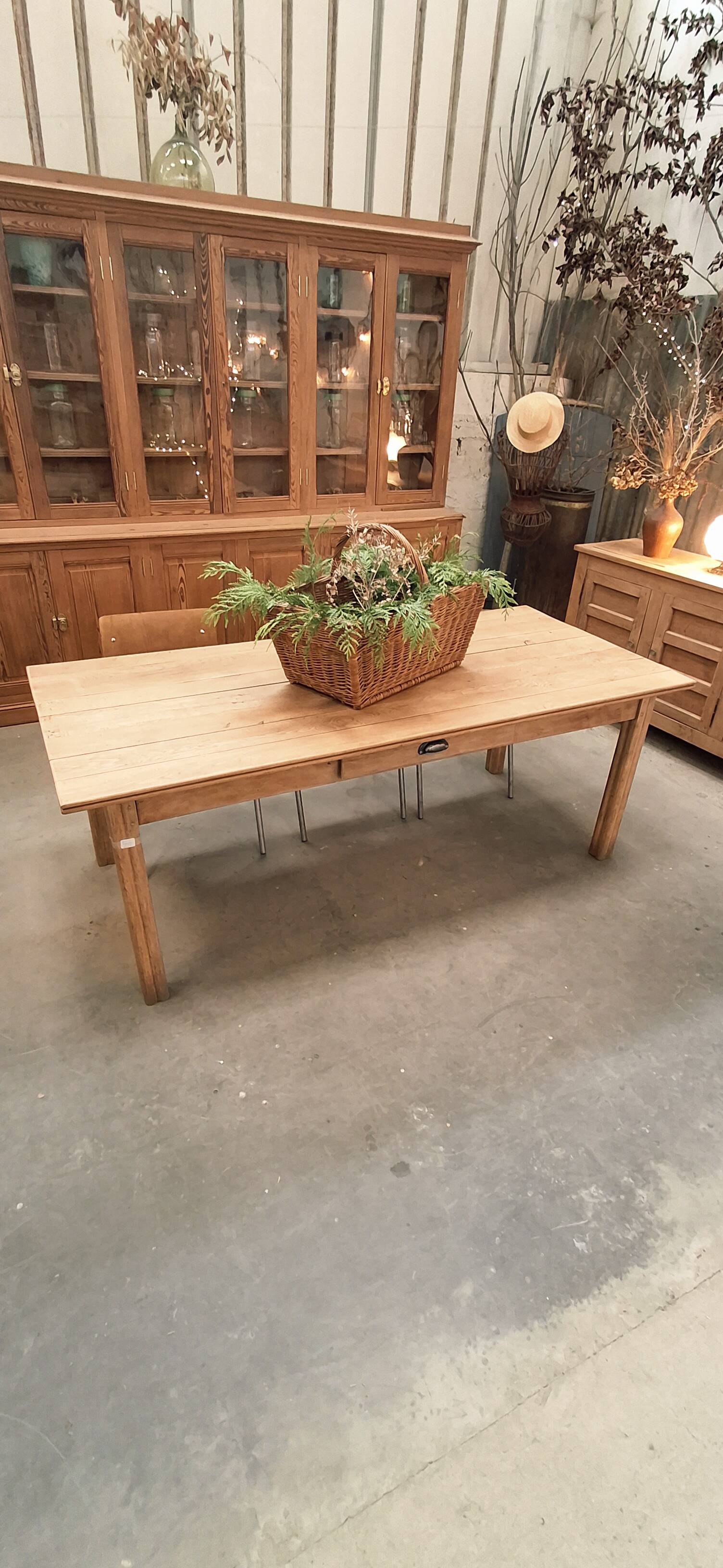 Table de ferme en chêne massif