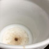 Porcelain pot cover of Paris