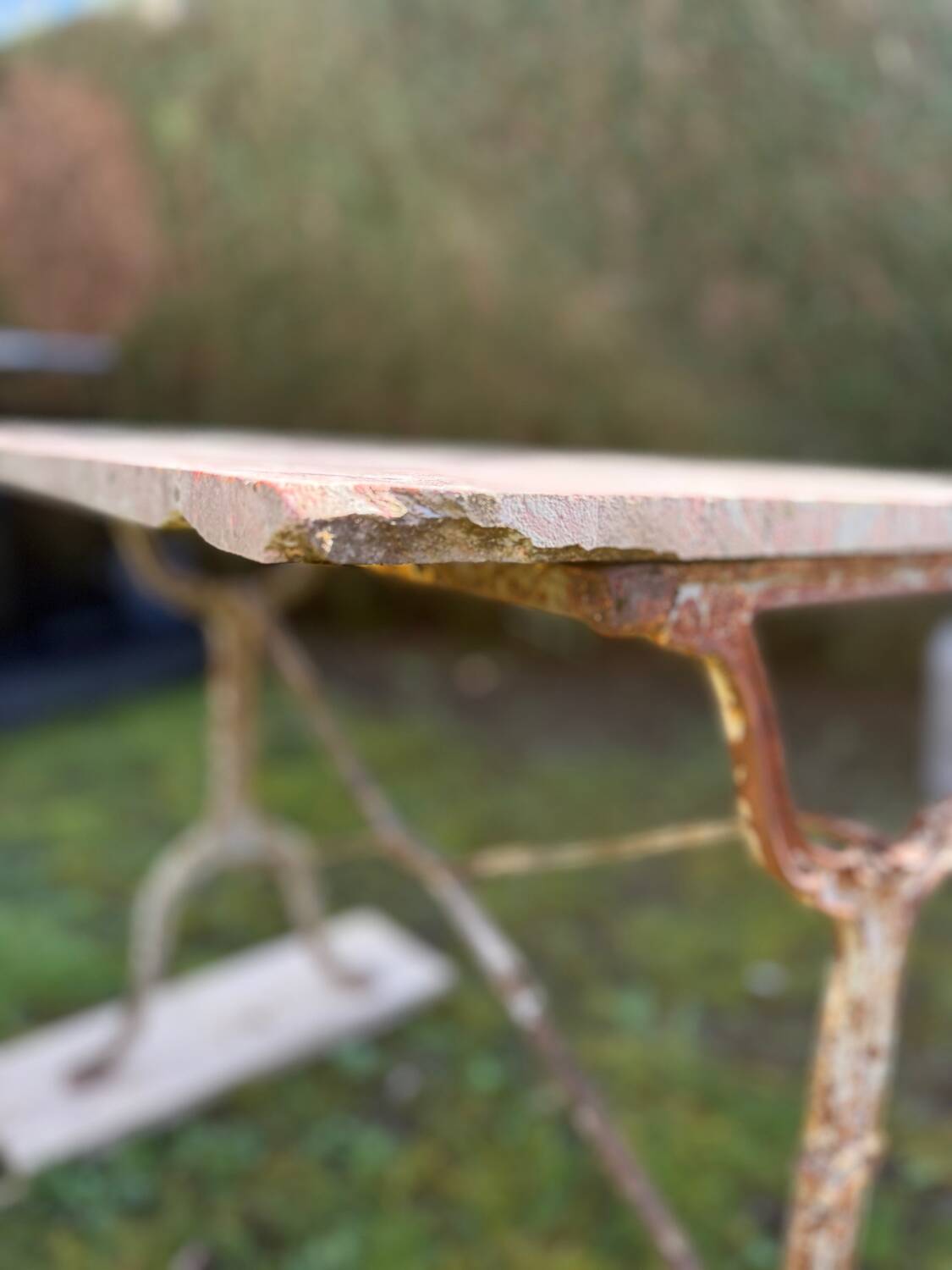 Bistro table