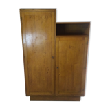 Asymmetrical cabinet