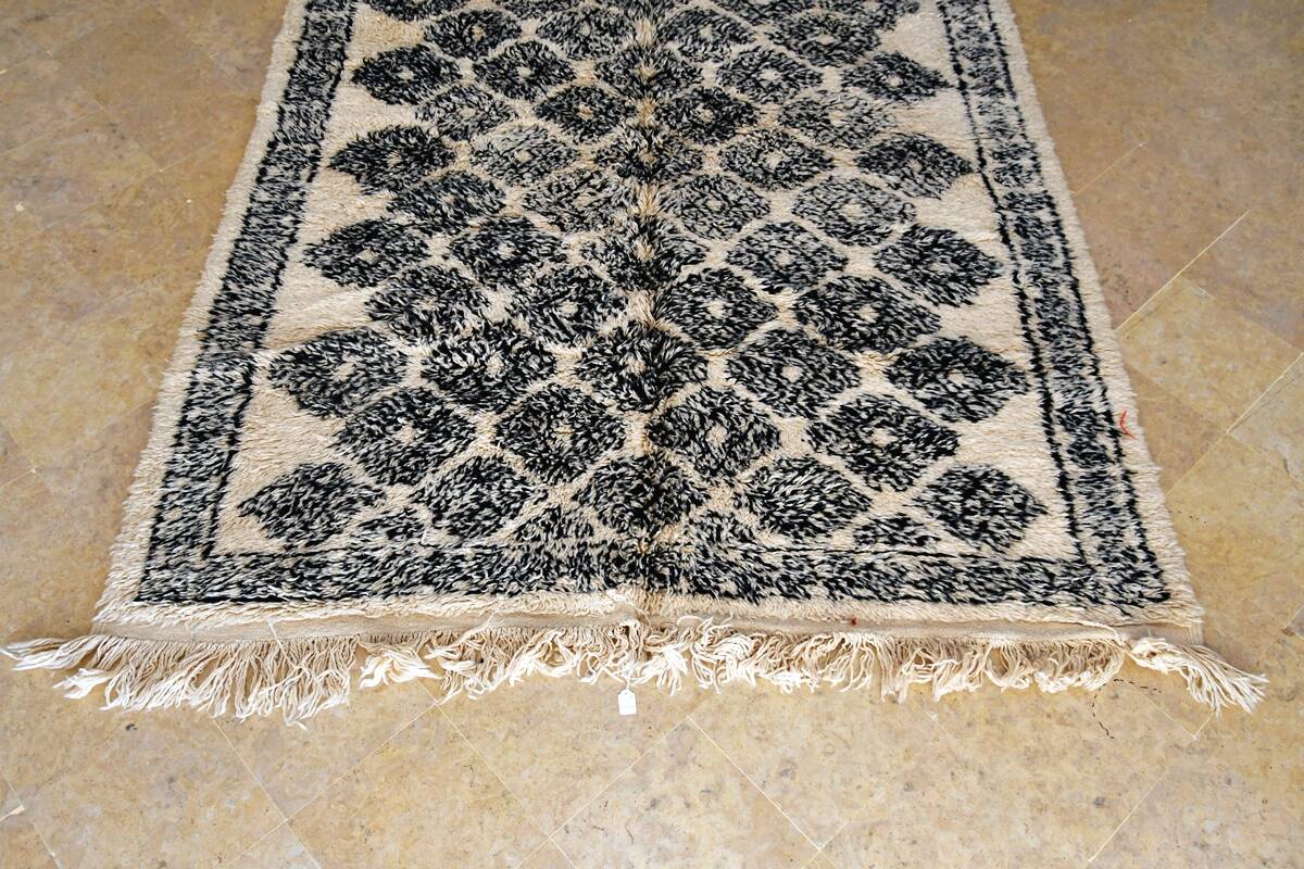 Moroccan Berber carpet Beni Ouarain
