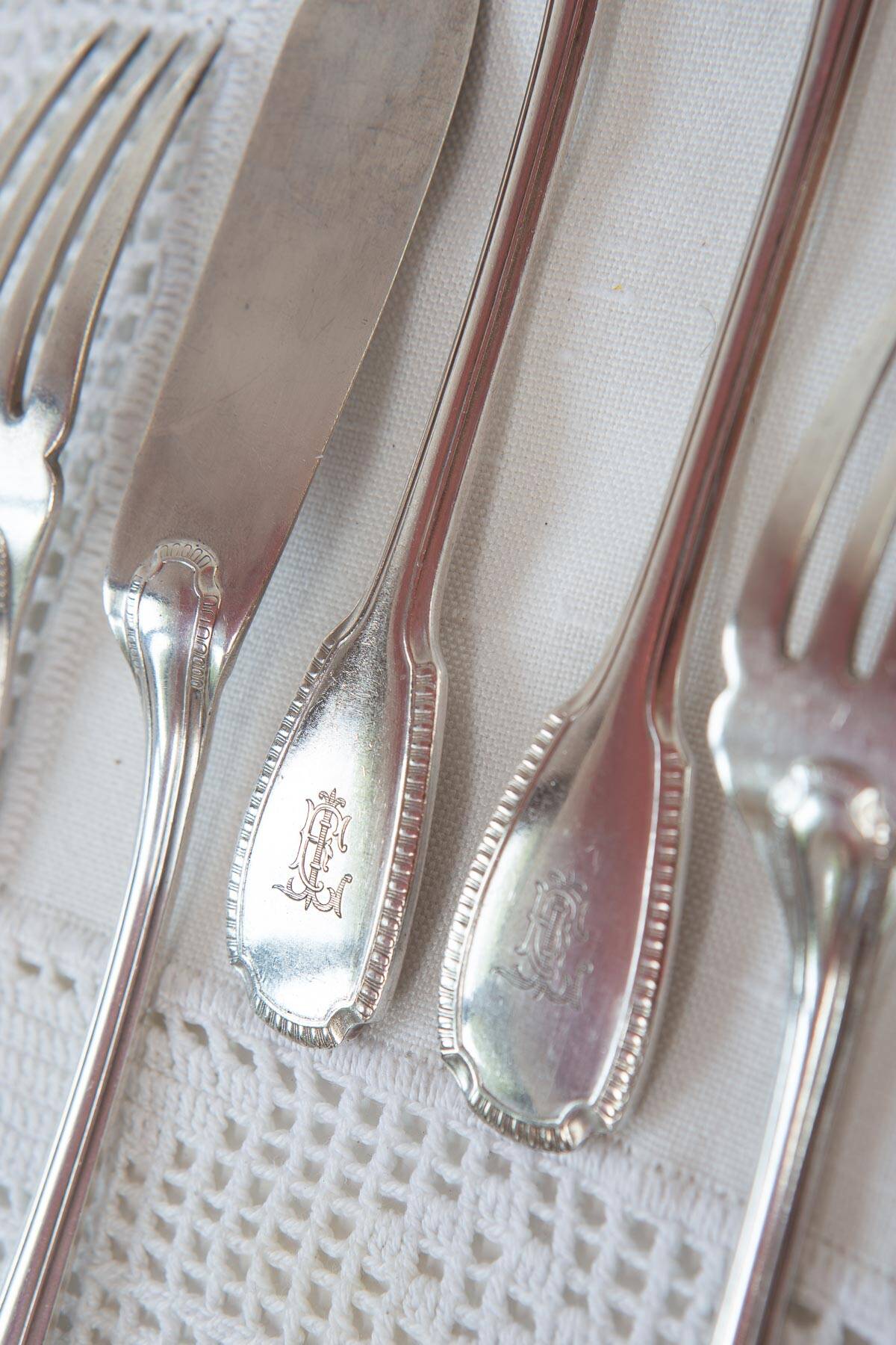 Fish cutlery for 6 Christofle Godrons initials E. L. circa 1910-20
