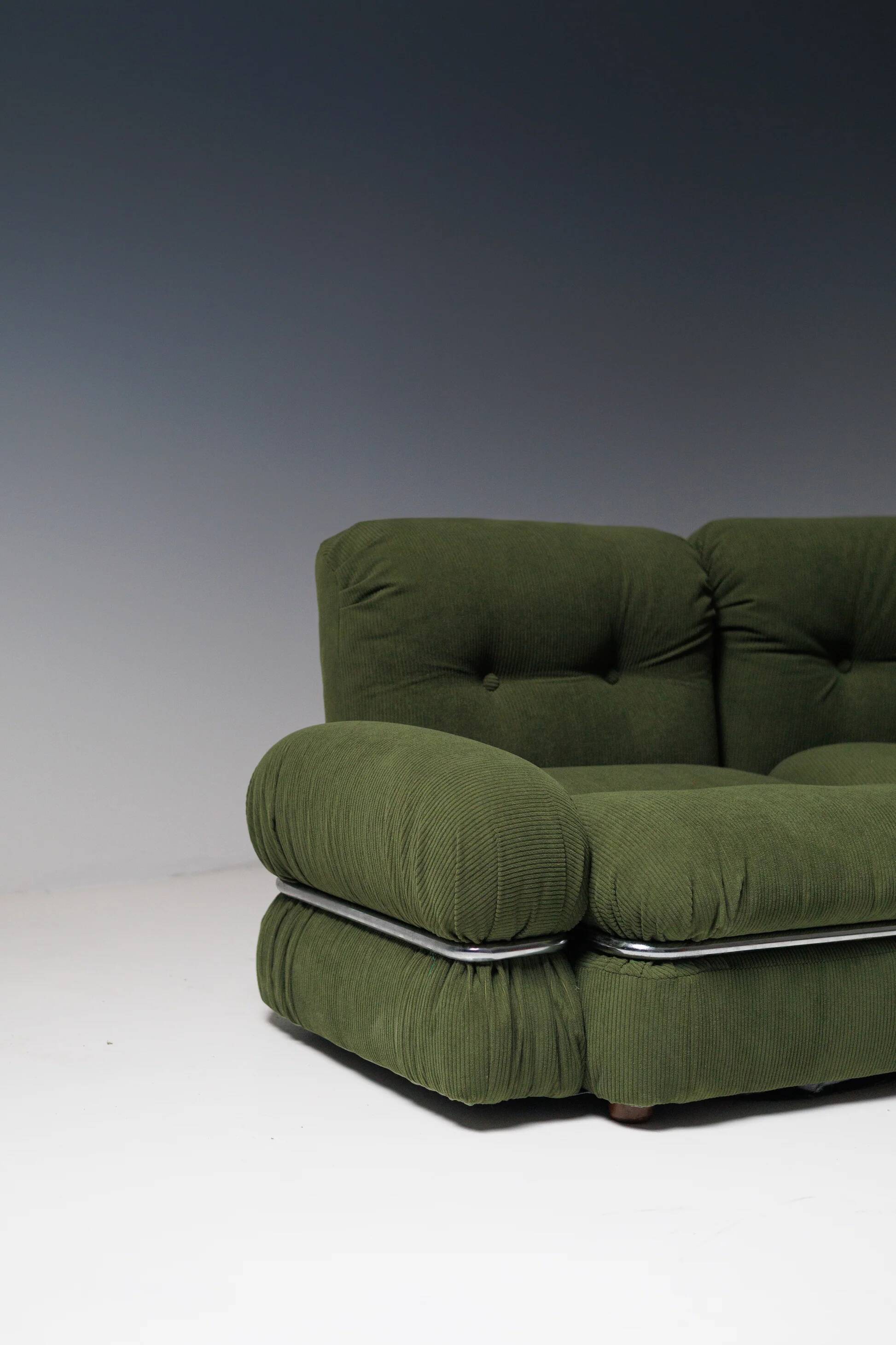 Vintage olive green modular sofa, Italy, 1970s
