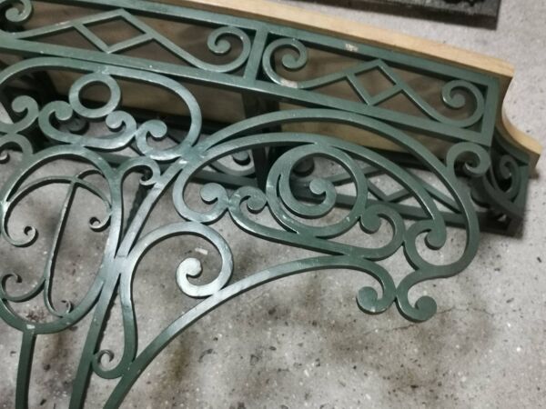 Console et miroir en fer forgé de style Art Nouveau - Art Déco