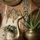 Vintage swan cache-pot/trinket dish in moulded gold-plated brass from the 1970s-80s.
