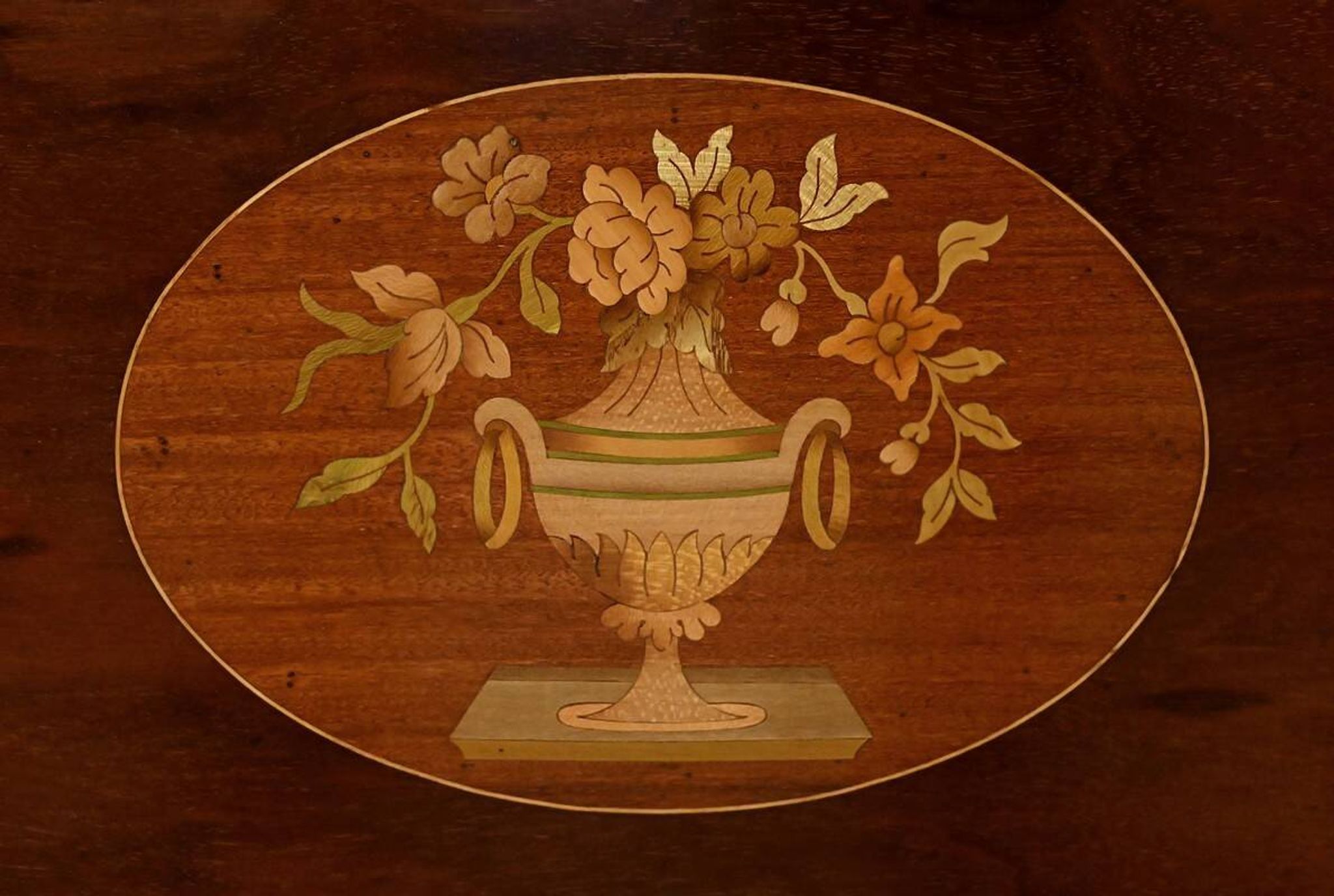 Small living room piece in marquetry, Louis XVI style – early 20th century