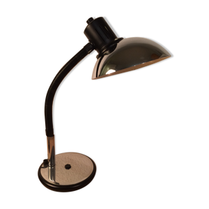 Lampe de bureau orientable chromée