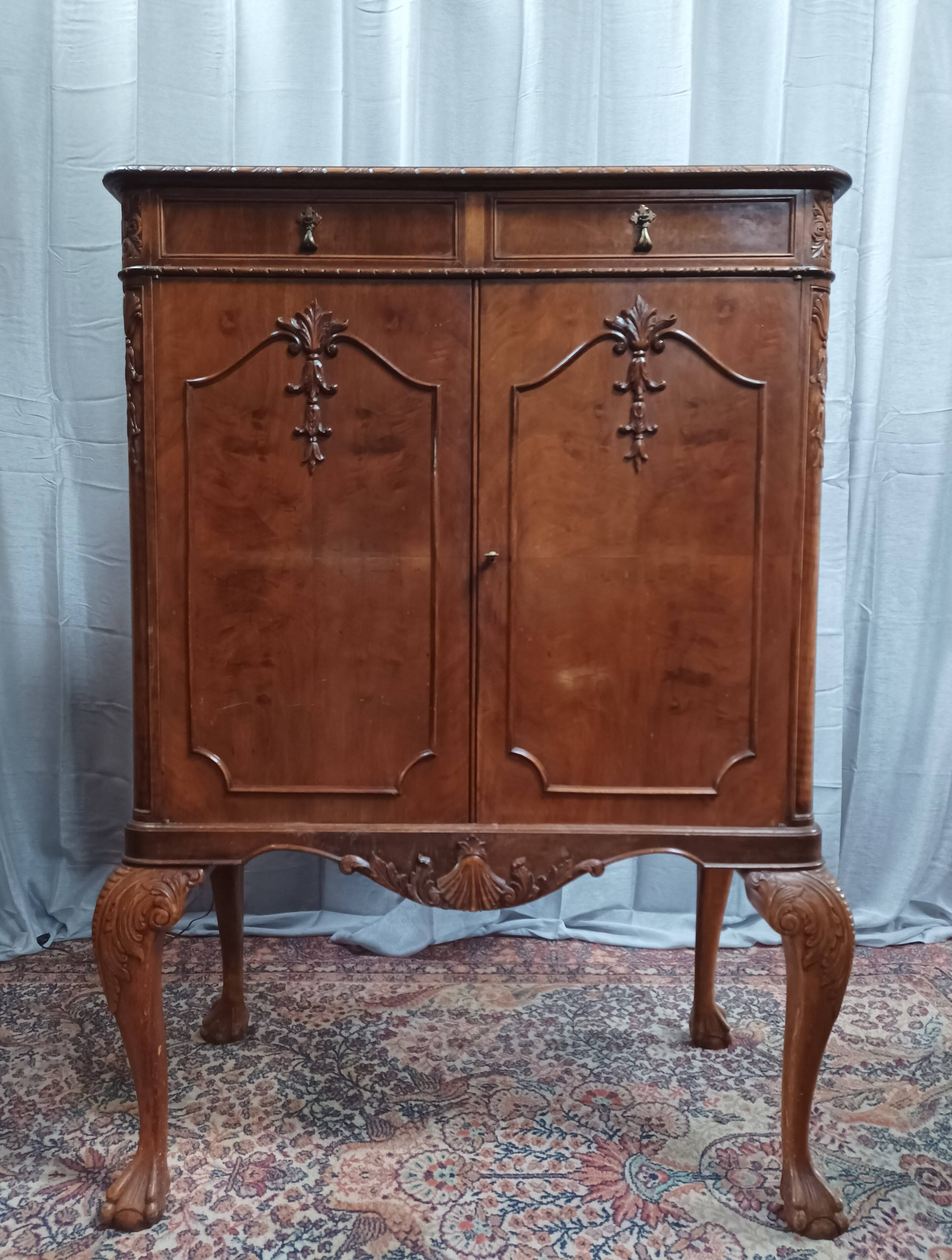 Chippendale mahogany bar cabinet Maison Jellinek in Faubourg Saint Antoine Paris
